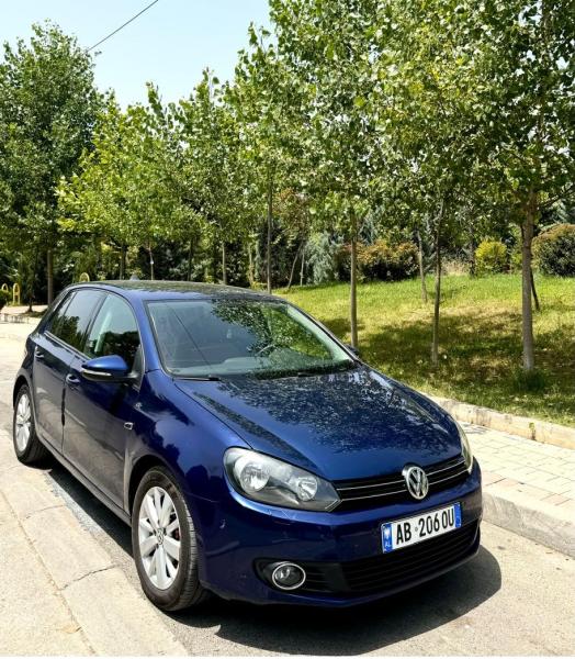 Volkswagen Golf VI Blue